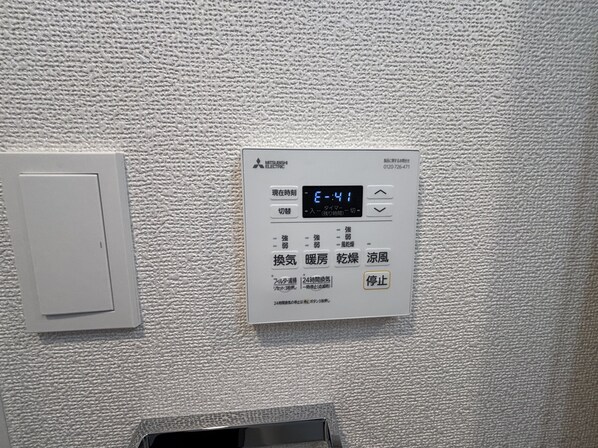 クレストコート江坂垂水町の物件内観写真